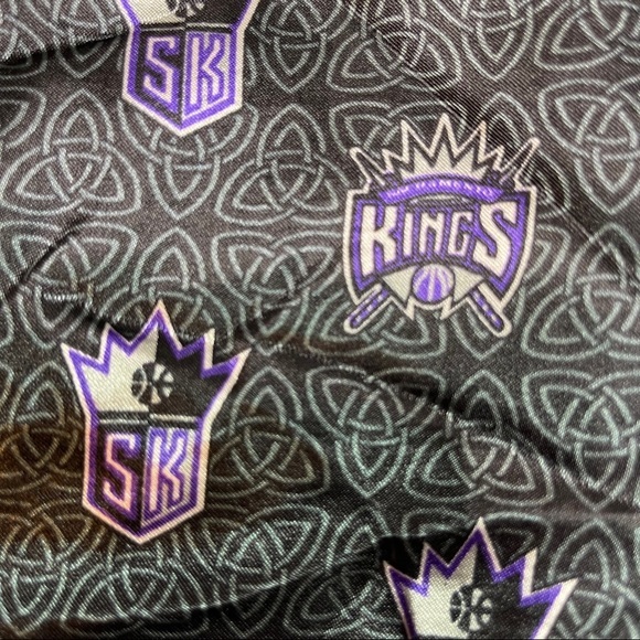 Sacramento Kings Basketball shorts size la… - Picture 3 of 5